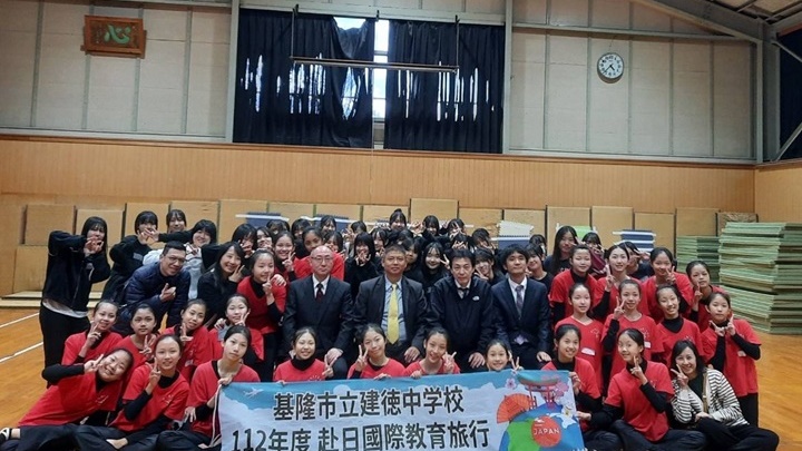 沈俊光帶領建德國中師生赴日交流,體驗多元文化,拓展學生國際視野。