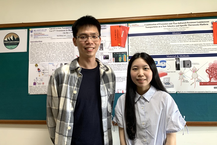 陳俊儒（左）與陳思廷（右）從實戰中學習面試應對策略，提升面對國際職場的信心與能力。