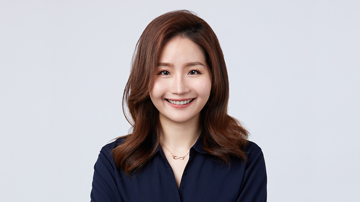 珍視出自手中的每個專案、每件作品、每次言論發表與合作,把職場當成一場馬拉松,持之以恆的前行。(圖片提供/Alicia)